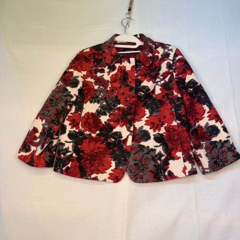 Talbots Red Black Floral Rose Tapestry Jacket Snap Front Blazer Women Size 6